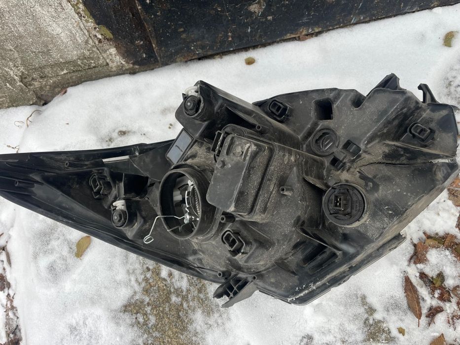 Продаётся фары от кобальт