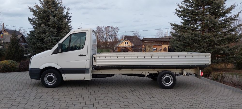 Vw Crafter din 2008 motor 2.5 Cu Lada de 4m 50 Volan pe dreapta Anglia