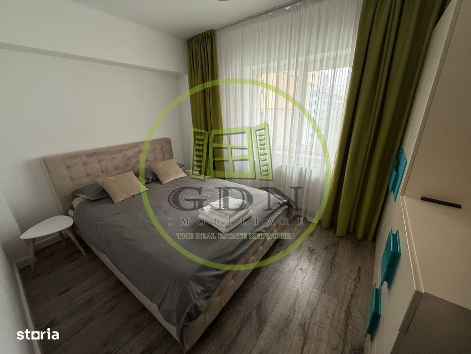 Apartament 3 camere, open-space, 83mp, Craiovita Noua, zona Niela