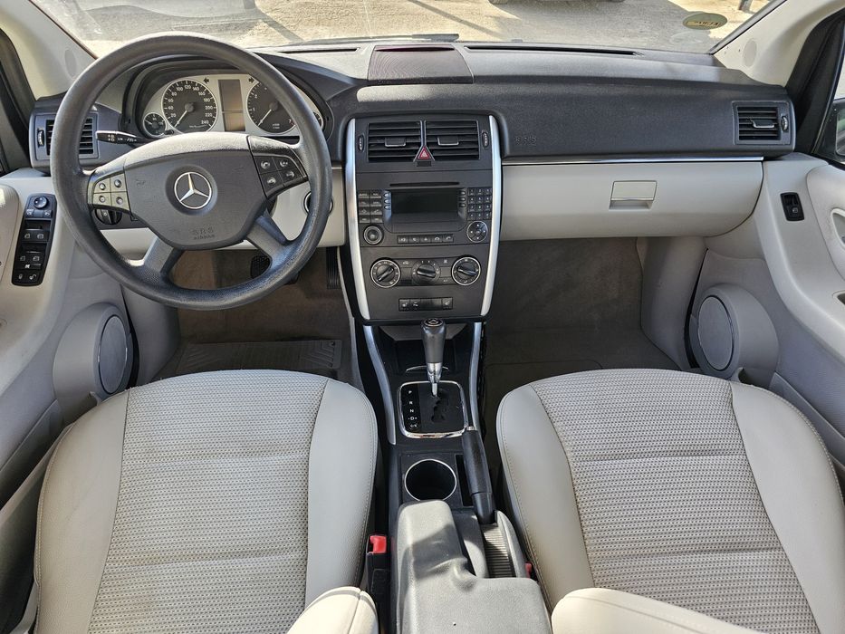 Vand Mercedes B Klasse Germania  2007 1.7 benzină , cutie automată