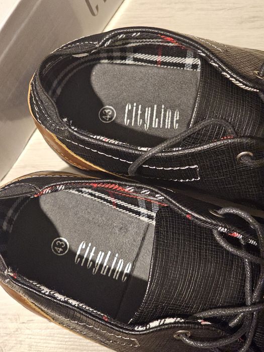 Pantofi barbati mărimea 43 NOI