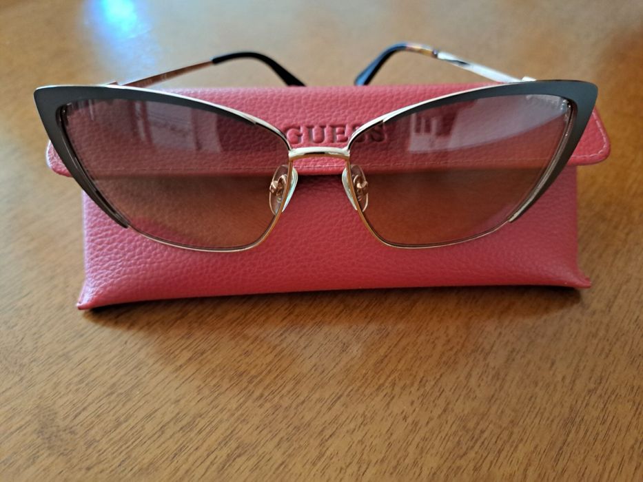 Дамски слънчеви очила