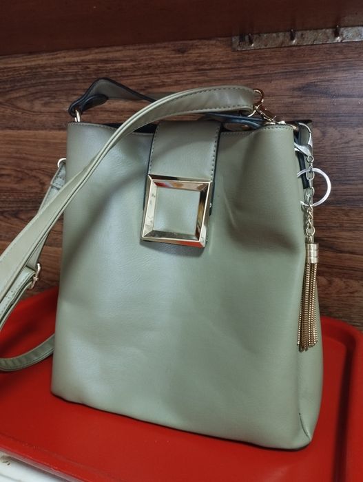 Сумка цена 4000тг