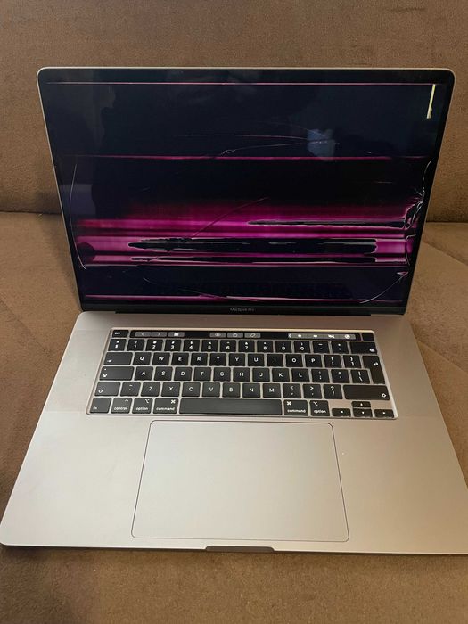 16" Core i7 MacBook Pro A2141 (2019) Space Gray-i7/16GB RAM/512GB SSD