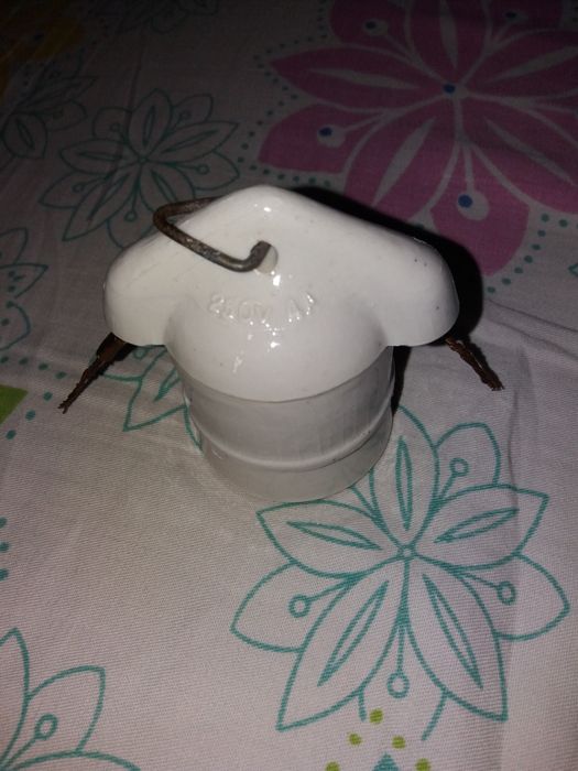 Патрон керамический Е 27