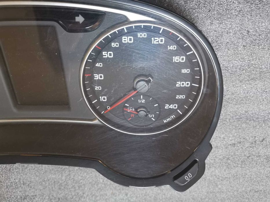 Ceasuri de bord Audi A1 8X, cod 8X0 920 930 J