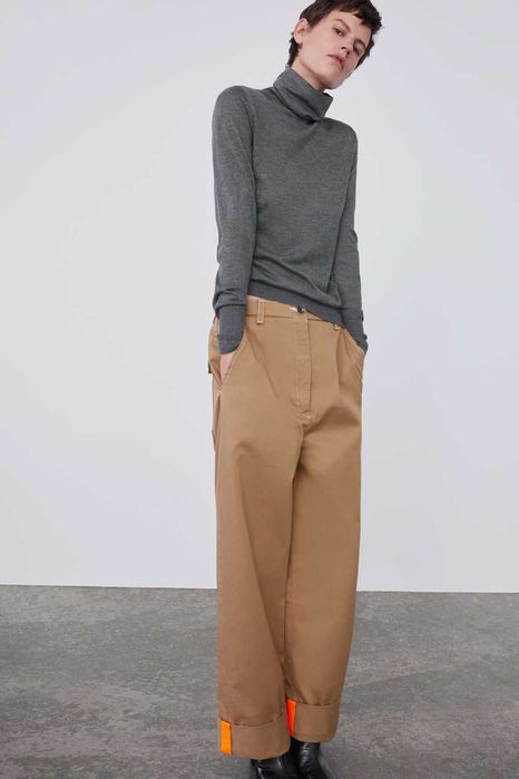 НОВ панталон ZARA