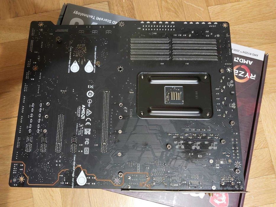 Ryzen 7 5800X + MSI MPG X570 Gaming Edge Wi-Fi, AM4