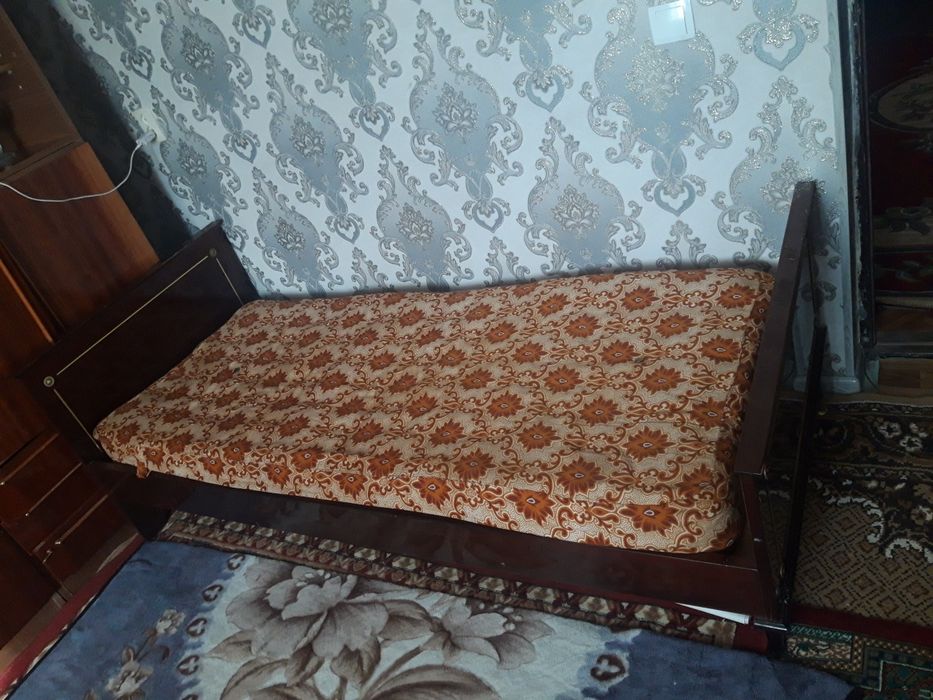 Старый крават состояне хорошый