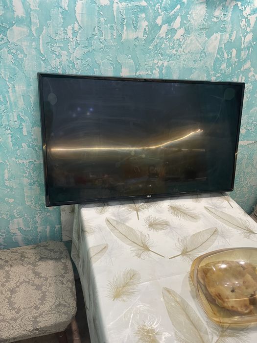 Телевизор для запчасти