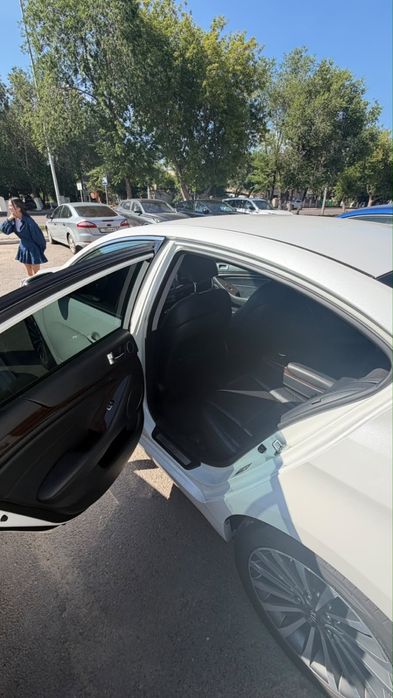 продажа Kia K7, 2016 год