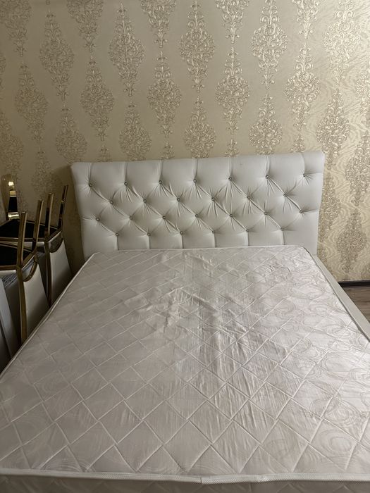 Продам кровать двухспальни