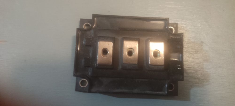 IGBT-модуль Hitachi MBM300GS12AW