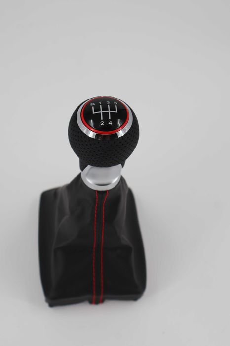 Скоростен лост с маншон Audi 5 ск A4 B8 08 15 VW Passat CC 09 10 нови