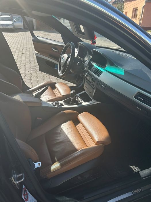 BMW Seria 3 2010 — imagine 4