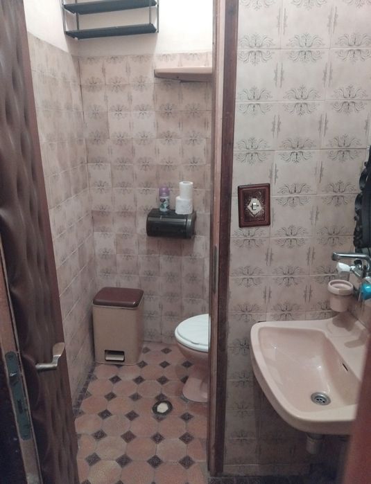 Продава етаж от къща в гр.Дупница