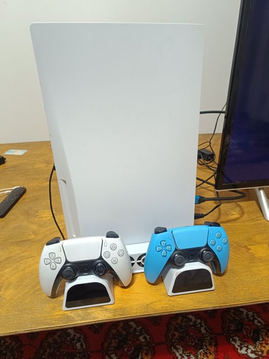 playstation 5 в хорошем состоянии