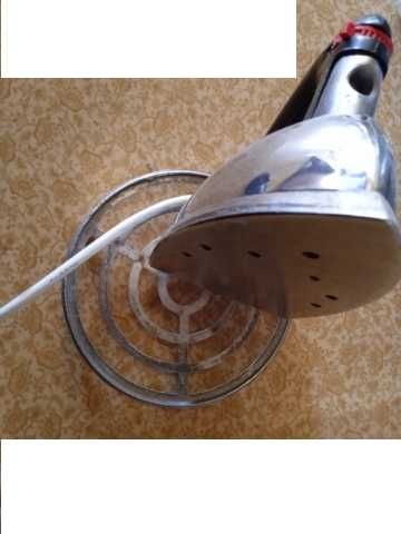 Ретро руска ютия УТАП 1000-1.8