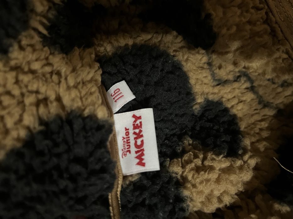 Лот от две детски  топли блузи