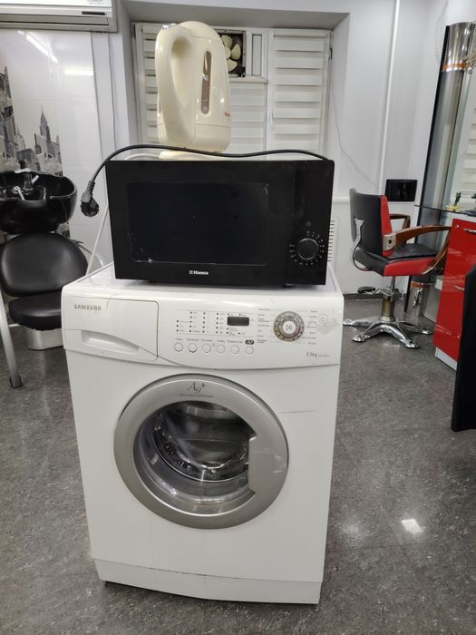 Продам холодильник не большой