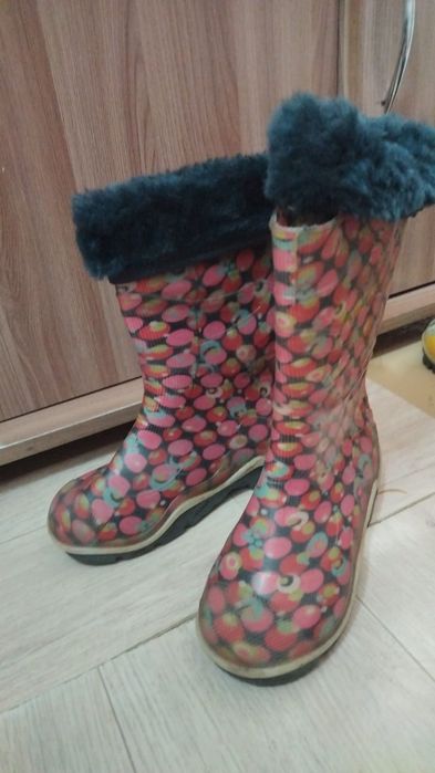 Детские резиновые сапоги