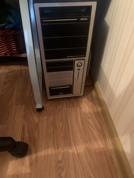 Продаю компьютер