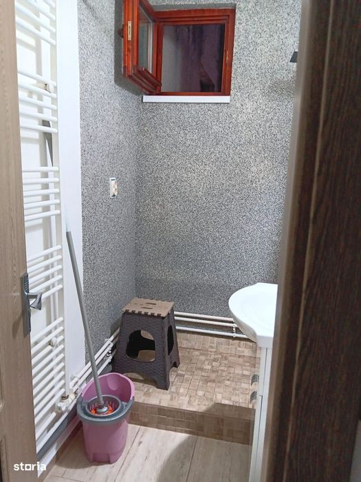 Garsonieră generoasa, complet finisată – Zona Sf. Vineri