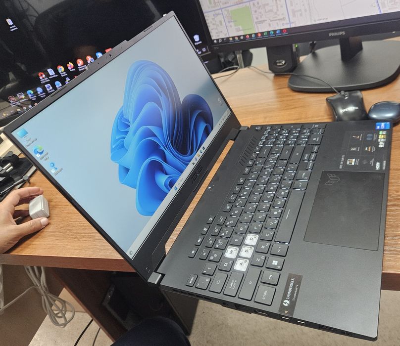 Asus ноутбук новый