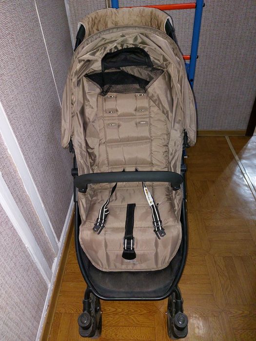 Продам коляску Valco Baby Snap 4