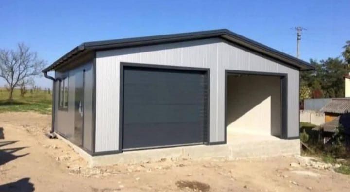 Constructi garaje auto pe structura metalica invelite in panouri termoizolante detali la telefon