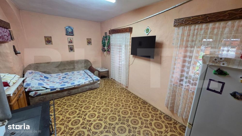 Casa de vanzare, cu 4 camere, 80 mp, satul Dorolea
