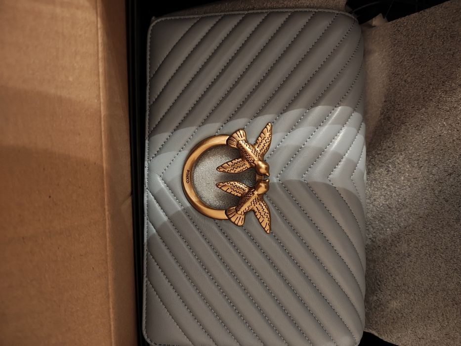 Дамска чанта Pinko. Чисто нова