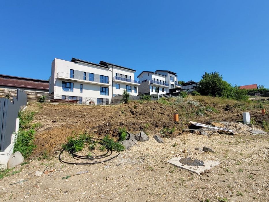 Teren cu panorama deosebita