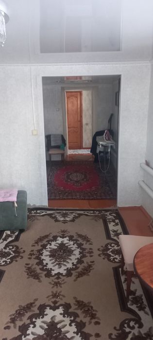 Продается благоустроеный дом,центральная часть города,.
