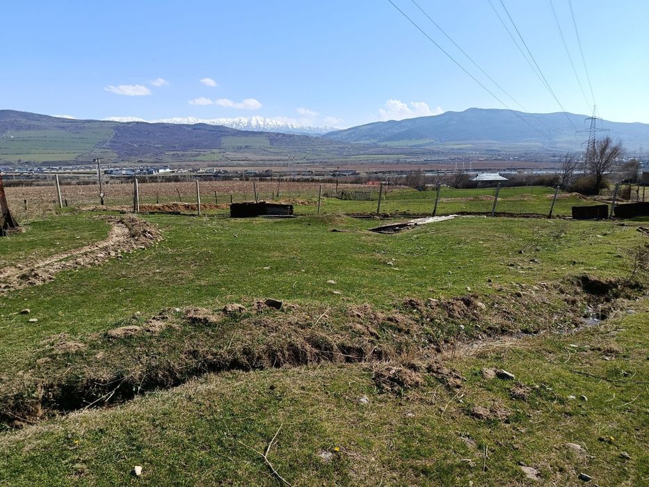 Бустонликда дача боб жой сотилади