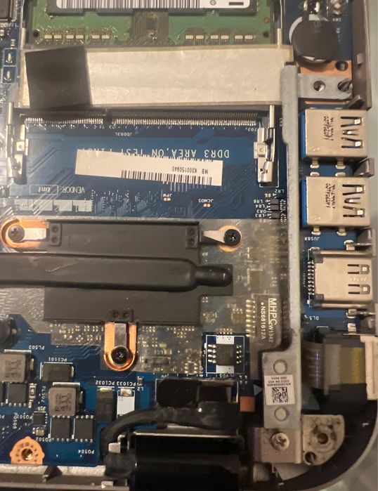 Laptop Toshiba pentru dezmembrare