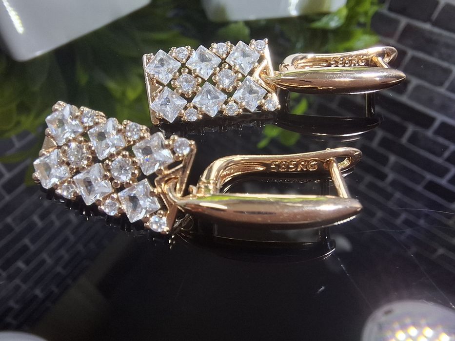 Серьги прямоугольние 585RG под золото