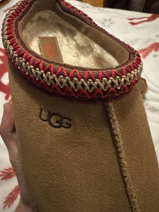 UGG uri tasman originale