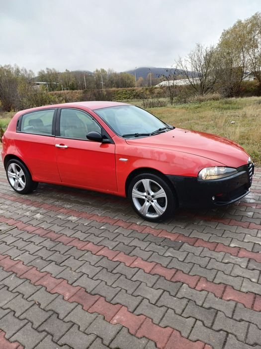 Vând alfa Romeo 147