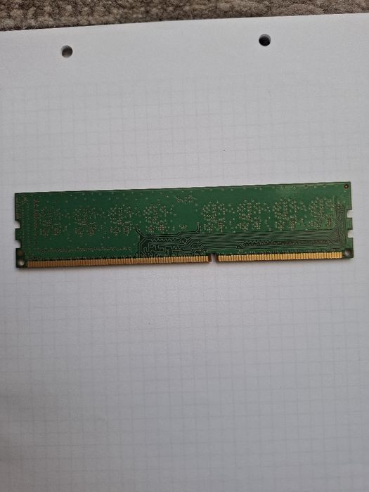 Memorie Ram Samsung 4GB DDR3 Desktop RA
