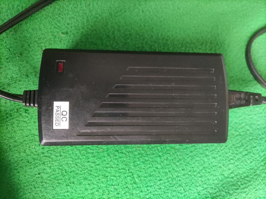 Адаптер Захранване Зарядно 14,5V DC 3A