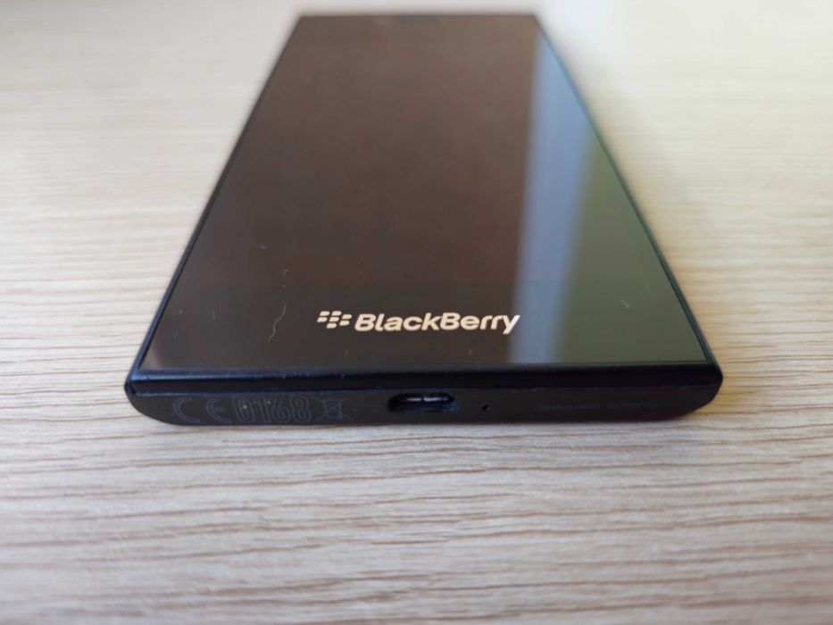 BlackBerry Leap Black - ТОП СЪСТОЯНИЕ