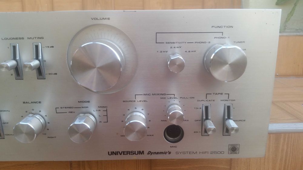 Amplificator Universum Dynamics 2500