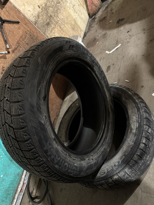 Продам 2 резины 16р