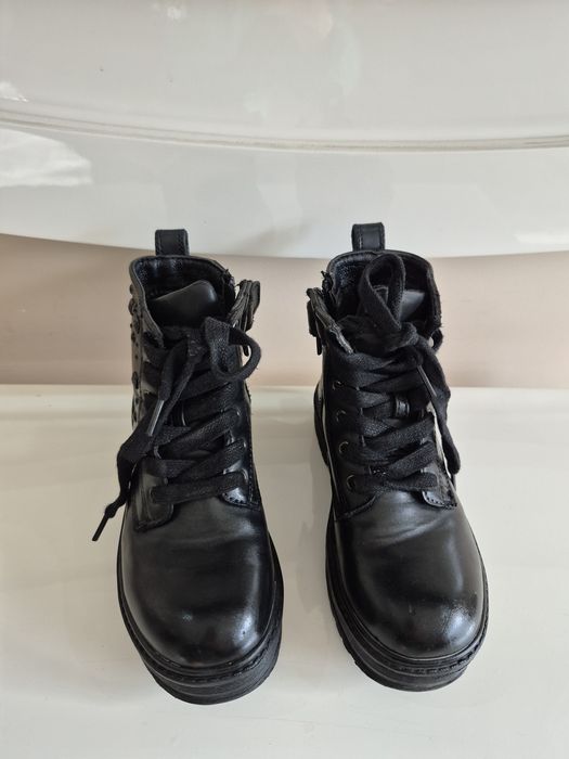 Детски черни боти