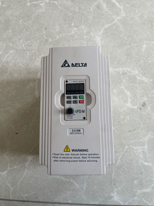 Частотный преобразователь Инвертор Delta 5.5KW  Новый!