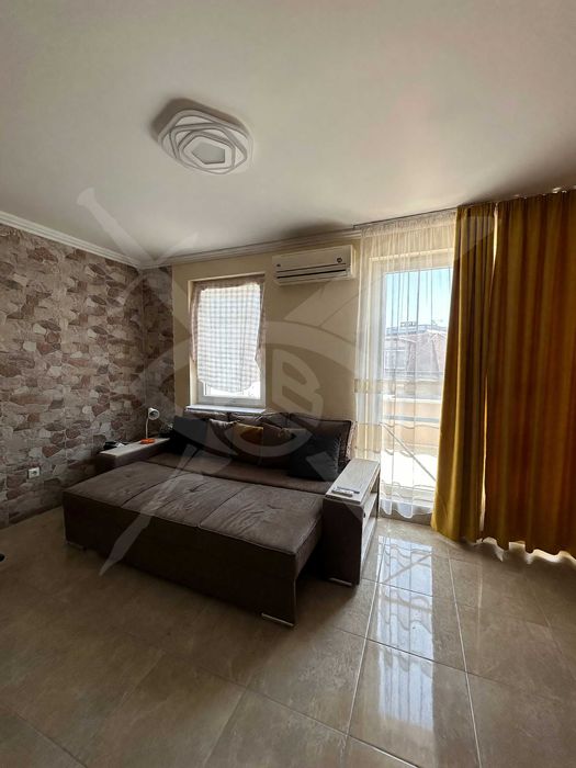 Продава се Двустаен апартамент в к.к. Слънчев бряг - 71 кв.м за 1564 €/кв.м - Снимка #2