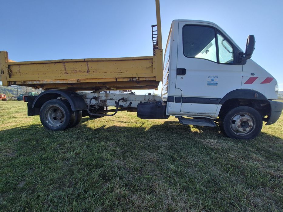 Renault Mascot 2,8 110 cai basculabil