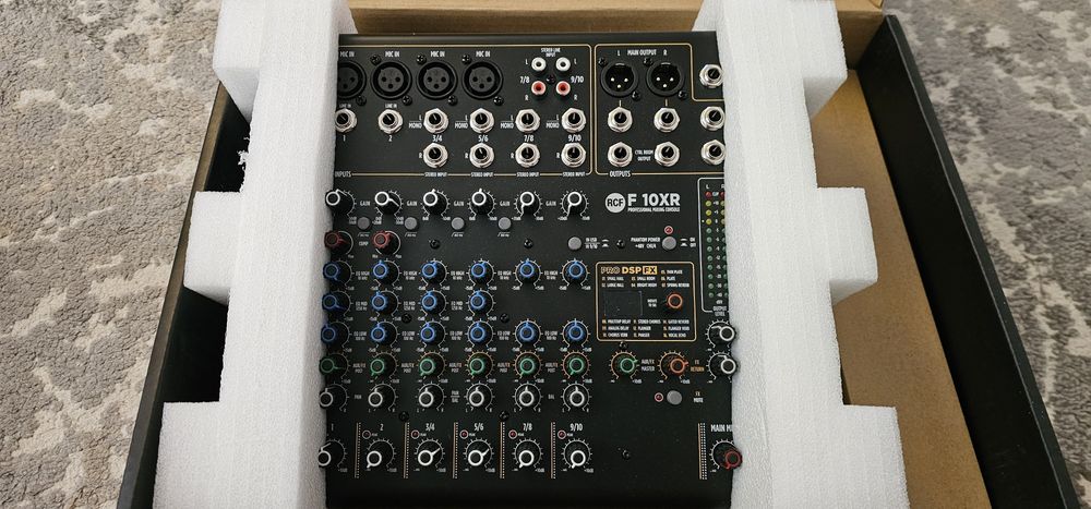 Mixer RCF FX10 Profesional cu Dsp Fx si Usb ptr inregistrari