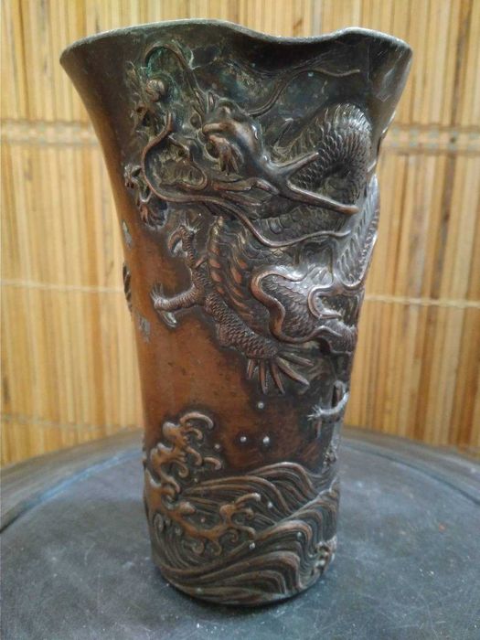 Старинная китайская вазочка